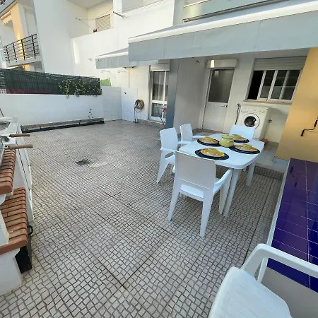 Rosas No Lagar Apartment *