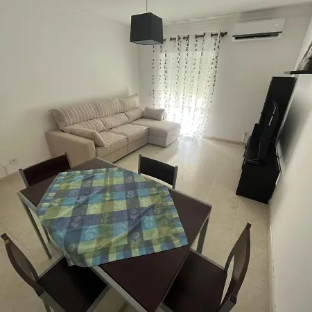 Apartman Rosas No Lagar *